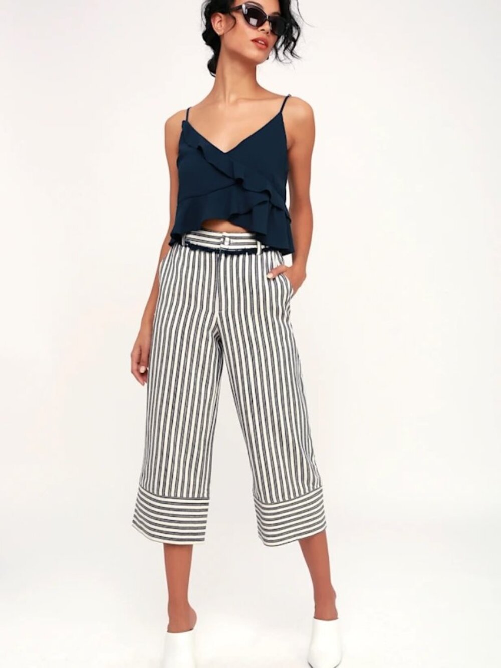 NWT | Moon River Navy and White Striped Wide-Leg Cropped Pants, Size XS/S